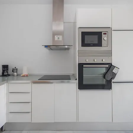 Bright Flat - Beachfront Canteras Apartment